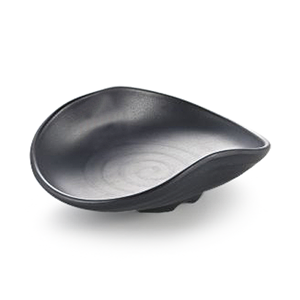 7.5" Oval Dish — YG-140088