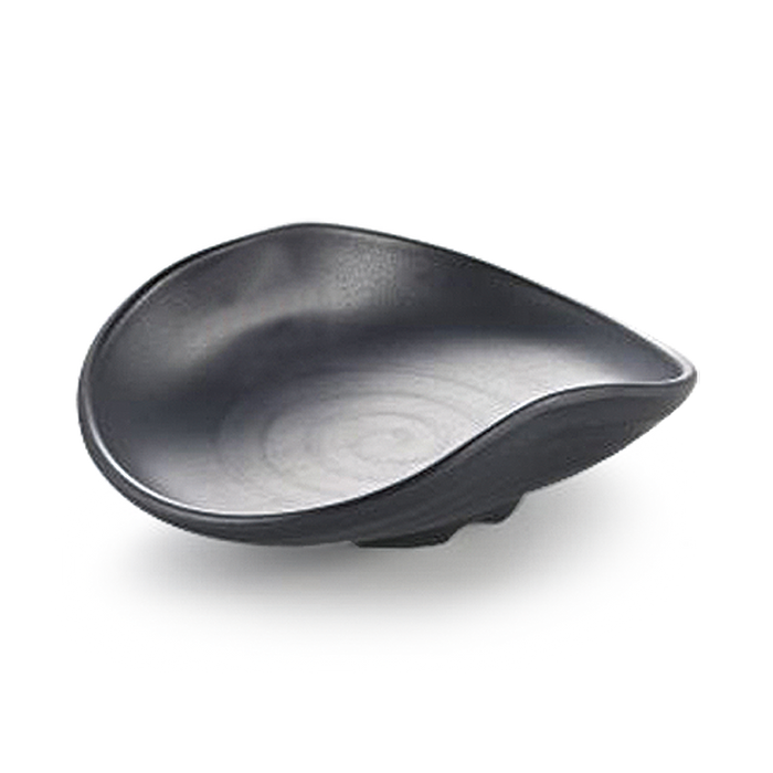 7.5" Oval Dish — YG-140088